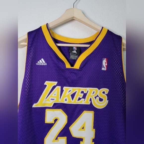 Lakers 24 Bryant Purple and Yellow NBA Jersey Size XL - Picture 7 of 16